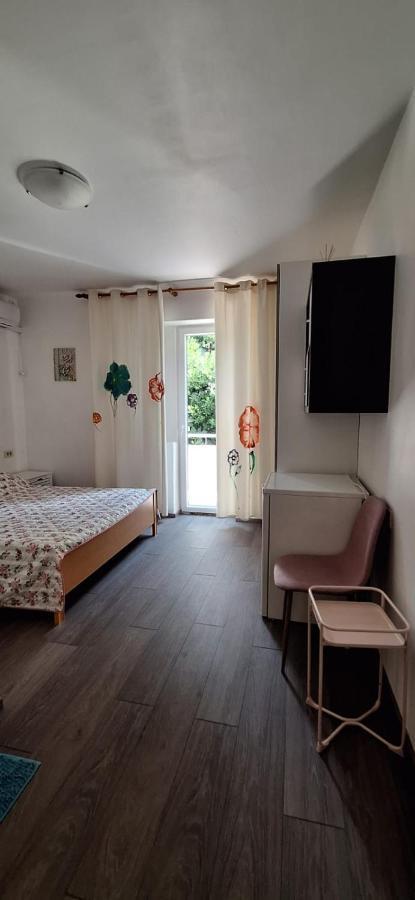 Apartments Villa Milenka 노바야 외부 사진