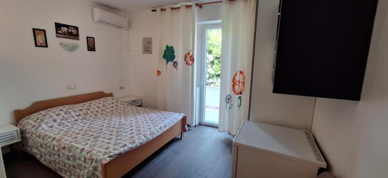 Apartments Villa Milenka 노바야 외부 사진