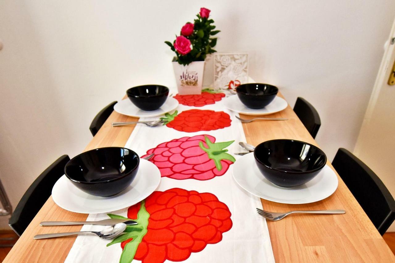 Apartments Villa Milenka 노바야 외부 사진