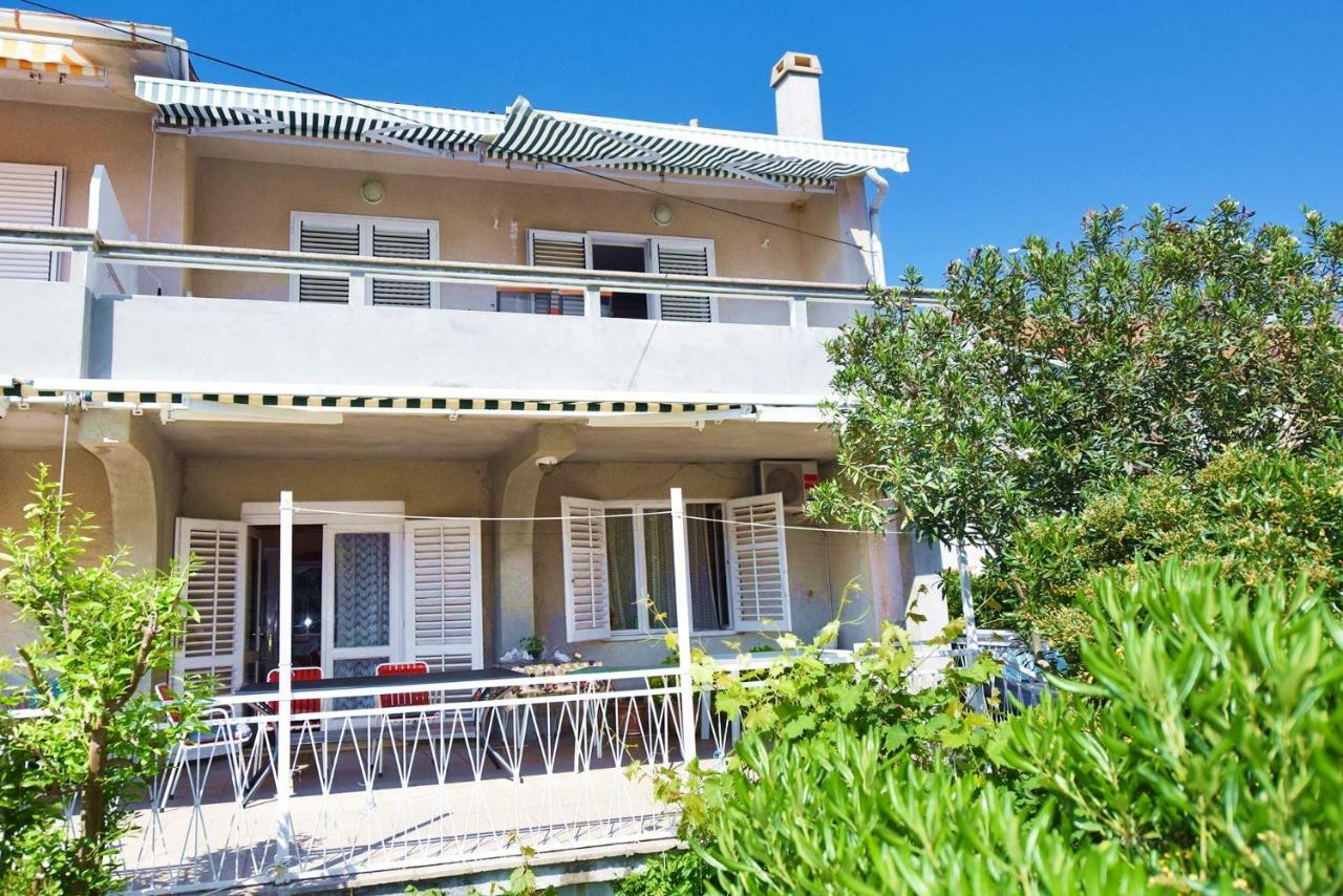 Apartments Villa Milenka 노바야 외부 사진