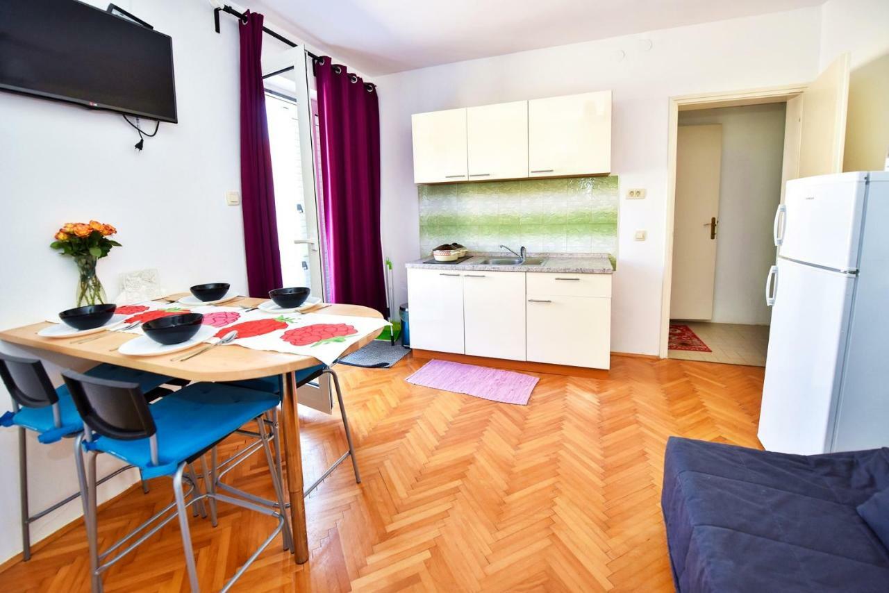 Apartments Villa Milenka 노바야 외부 사진