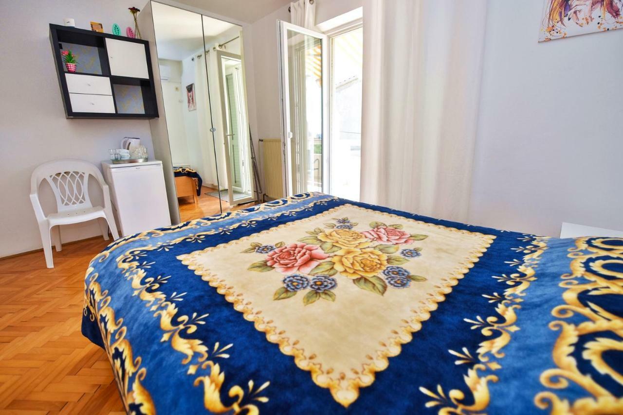 Apartments Villa Milenka 노바야 외부 사진
