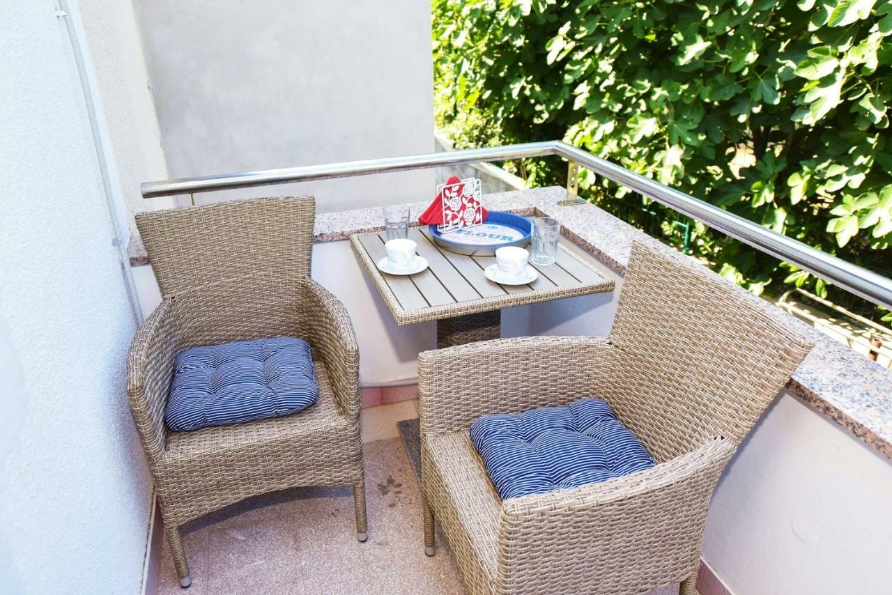 Apartments Villa Milenka 노바야 외부 사진